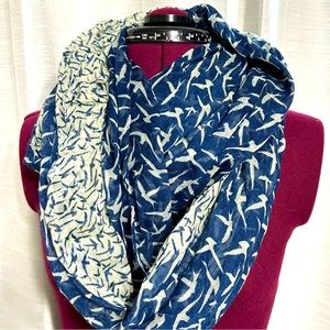 Infinity scarf